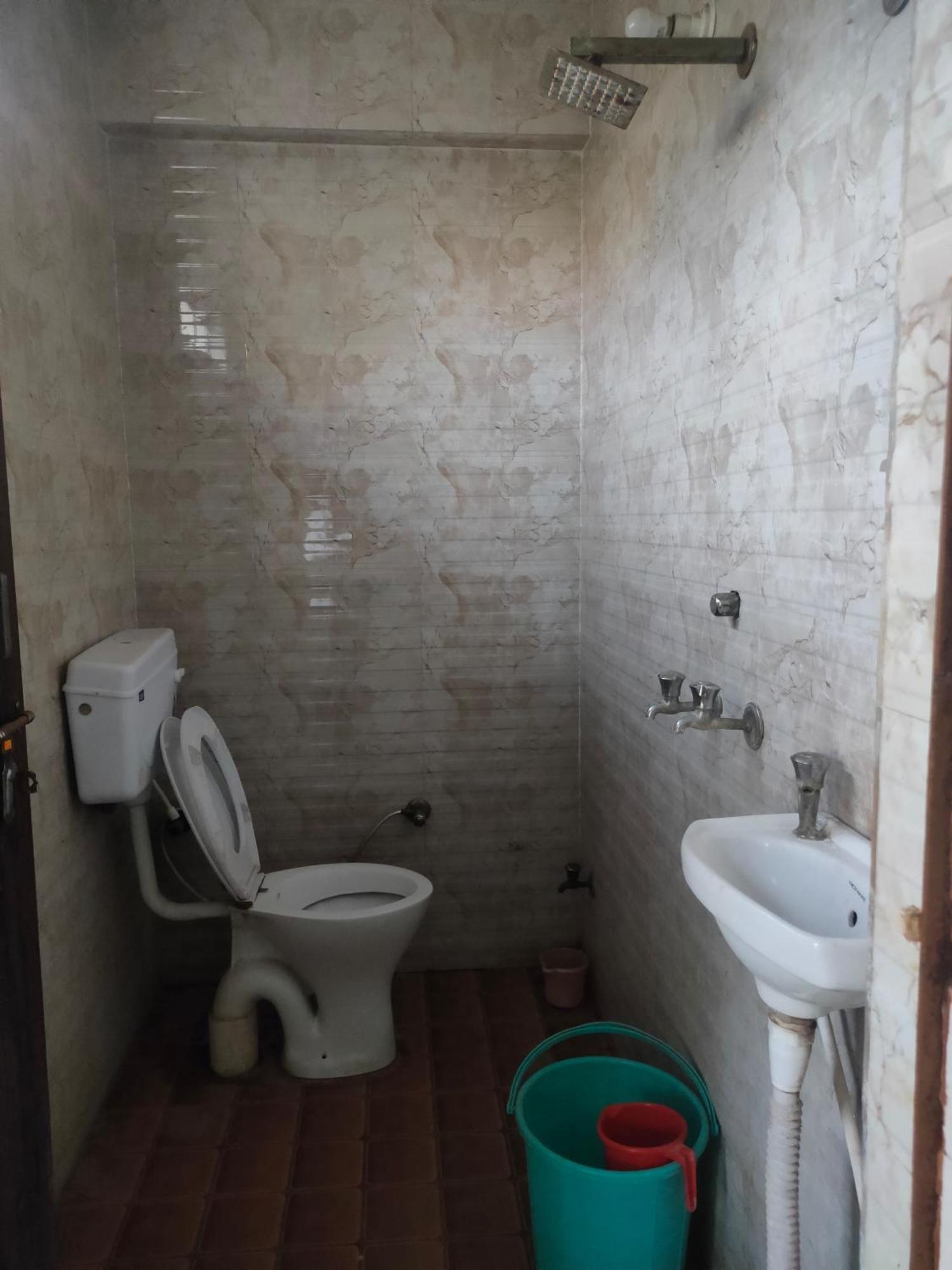 Sgh Guest House Mathura Eksteriør billede